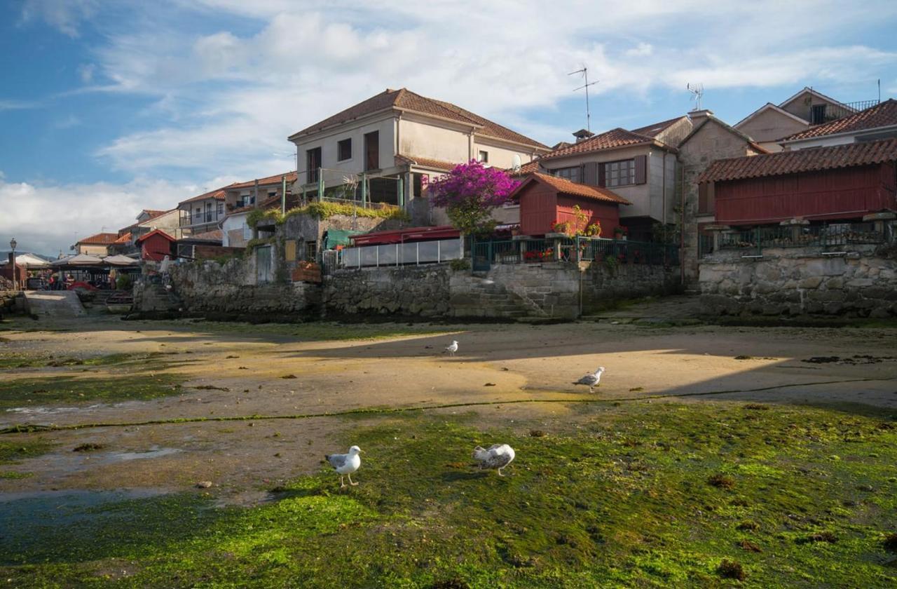 Apartamentos Casa Mucha กอมบาร์โร ภายนอก รูปภาพ